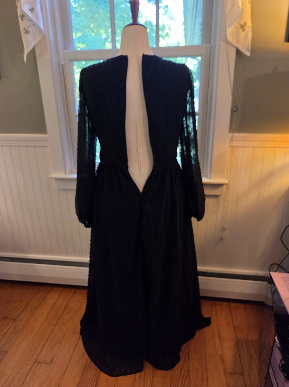 Lively Ghosts Celestra Dress - Picture 12 of 14